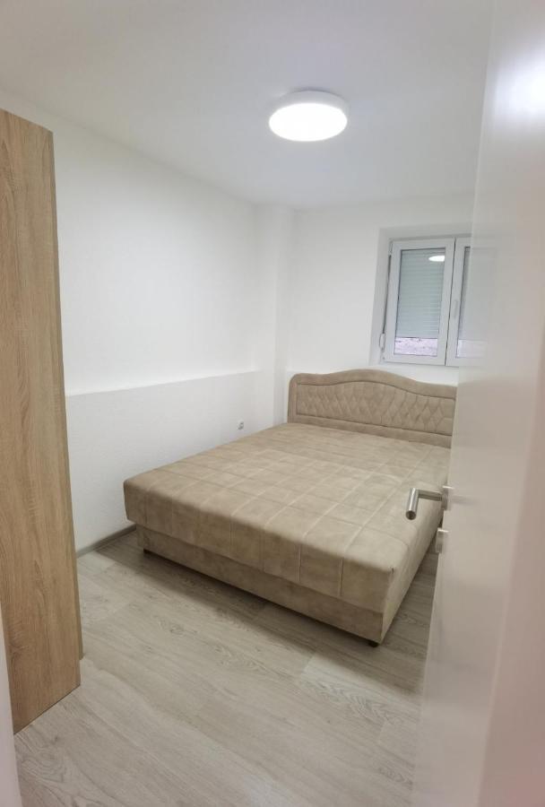 Kraguj Apartman 2 Kragujevac Esterno foto